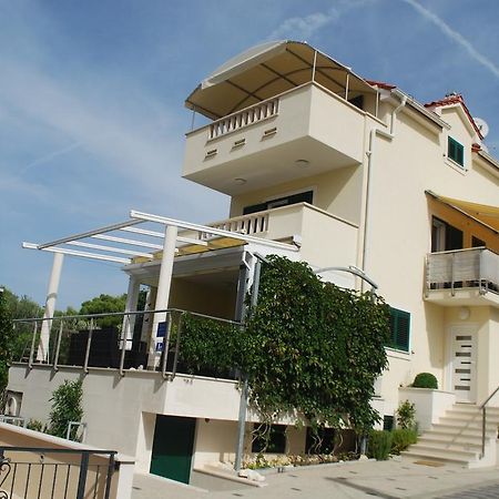 Apartments Villa Lili Lovetovo 보디체 외부 사진